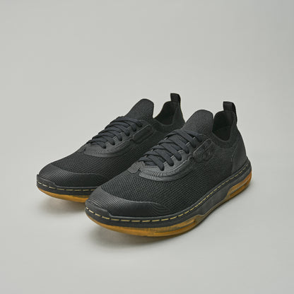 skiff black+gum